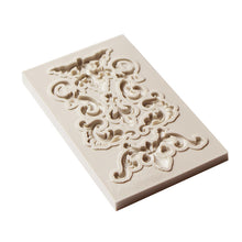 Load image into Gallery viewer, Border Silicone Fondant Mold
