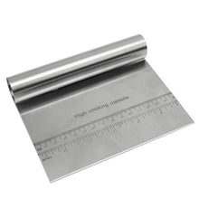 Load image into Gallery viewer, Pizza Dough Scraper Cutter