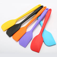 Load image into Gallery viewer, Silicone Cream Butter Cake Spatula