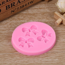 Load image into Gallery viewer, Flower Silicone Mold 3D