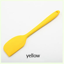 Load image into Gallery viewer, Silicone Cream Butter Cake Spatula