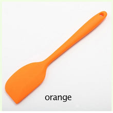 Load image into Gallery viewer, Silicone Cream Butter Cake Spatula
