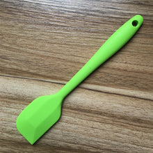 Load image into Gallery viewer, Silicone Cream Butter Cake Spatula