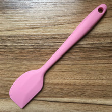 Load image into Gallery viewer, Silicone Cream Butter Cake Spatula