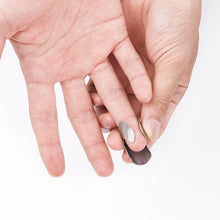 Load image into Gallery viewer, Finger Hand Guard Finger Protector