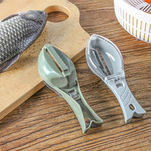 Load image into Gallery viewer, Plastic Fish Cleaning Tool