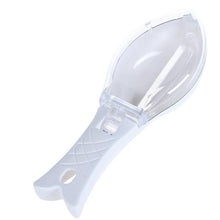 Load image into Gallery viewer, Plastic Fish Cleaning Tool